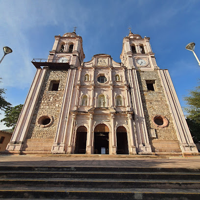 Autlán de Navarro - Catedral Santísima Trinidad
