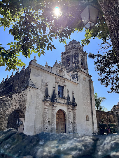 Cuernavaca - Parroquia El Divino Salvador