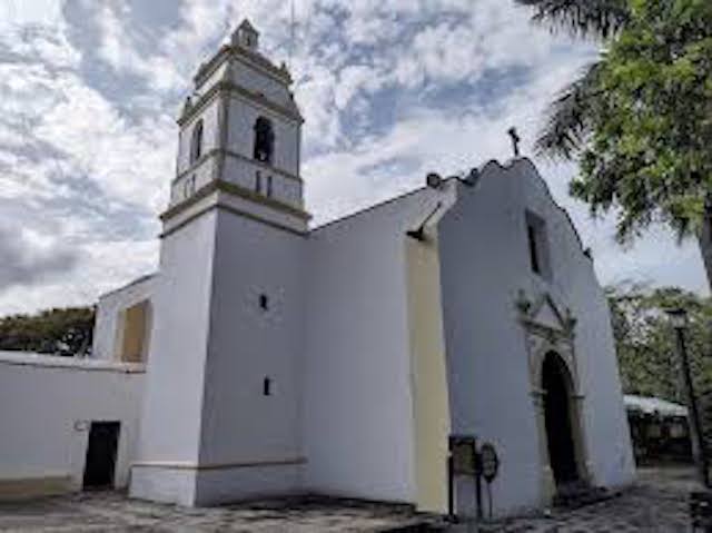 Cuernavaca - Parroquia San Miguel Arcángel