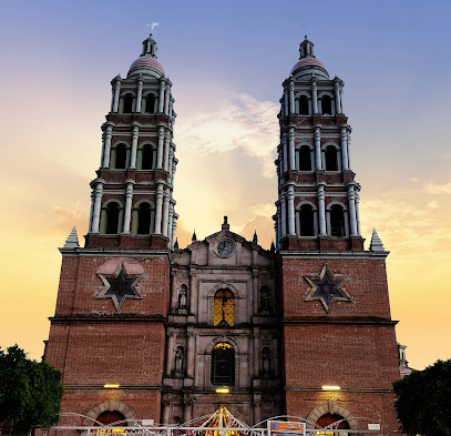 Nuevo Parangaricutiro - Parroquia Señor de los Milagros