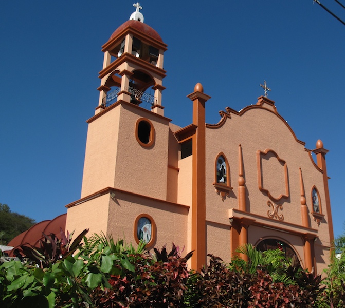 Santa María Huatulco - Parroquia Nuestra Señora de Guadalupe y de la Santa Cruz